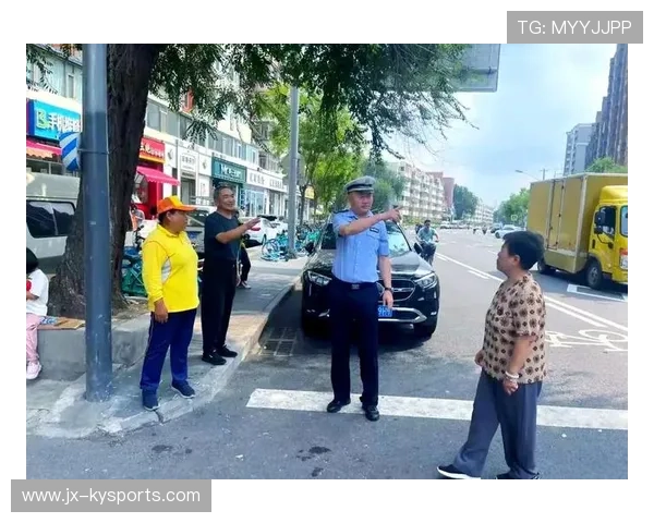 城市骑行活动与交通安全宣传相结合，提升公众意识